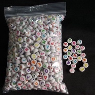 900 pcs Letter beads 6mm