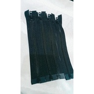 RIT ZIP JACKET 20CM 901 BLACK/ ZIPPER JACKET 20CM/PERLUSIN