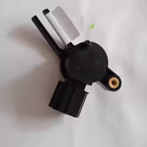 Clutch Pedal Position Sensor Switch for Maxus V80 G10