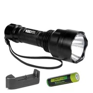 Đèn Pin siêu sáng C8