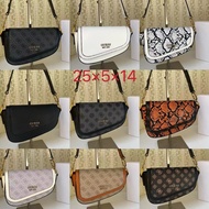 GUESS 2022 Fashion Saddle Bag Armpit Bag Ladies Shoulder Bag VB837620