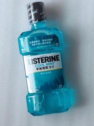 《省大大》保持口氣清新【LISTERINE 李施德霖】薄荷除菌漱口水 (750ml)