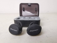 หูฟังไร้สาย Bluetooth Pioneer True Wireless E8 รุ่น SE-E8TW (H) ของแท้ มีตำหนิ เล็กน้อย ไม่ผ่านการใ