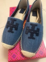 🌟全新現貨 🌟💕Tory burch 草編鞋 女鞋 平底鞋 娃娃鞋 休閒鞋 深藍色 24cm 零碼