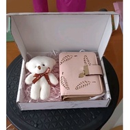 GIFT BOX HADIAH ISTIMEWA PRESENT HADIAH HARI JADI BIRTHDAY GIFT HADIAH KAWIN HADIAH ANNIVERSARY SPEC