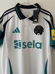全新Adidas 英超紐卡素 足球球衣 M 碼 24/25 Newcastle