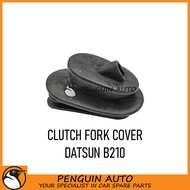 DATSUN B210 CLUTCH FORK COVER