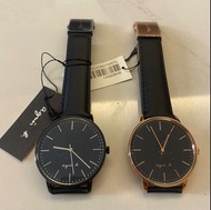 （清倉）全新 agnès b.  Agnes b watch 中性真皮帶手錶 39-40mm 男女裝 新年 禮物 黑金 大圈