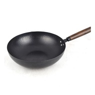 32cm Wood Handle Pan Wok