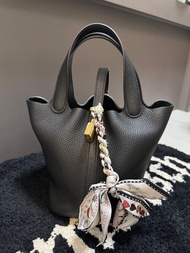 Hermes Picotin 18 黑金