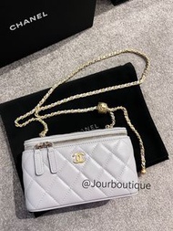 全新✨22B Chanel 灰色金球長盒子 Chanel Grey Pearl crush vanity case bag