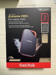 SanDisk Extreme PRO 2TB 便攜式 USB 3.2 SSD
