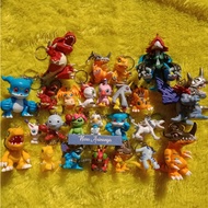 GANTUNGAN Nara Animanga Action Mini Figure Keychain Motorcycle Car Anime Digimon Patamon Gabumon Biy