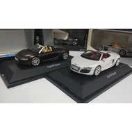 1/43 Audi r8 Scooter Scooter Brand Silver White Good Appearance 470 Yuan Brown Display Box with a Cr