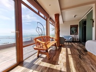 Yuehai Pavilion, Zhuhai