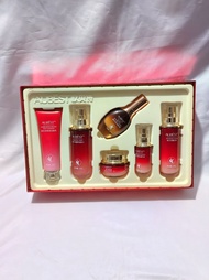 Aubest White Gift Box Hydrating Anti-Wrinkle Tightening Brightening Skin Care Womens Cleaning Set Of