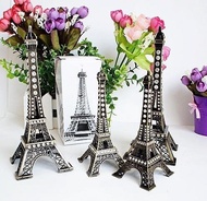 Miniatur Menara Eiffel Dengan Hiasan Kristal (13Cm)