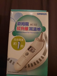 Omron MC-523 紅外線耳溫槍