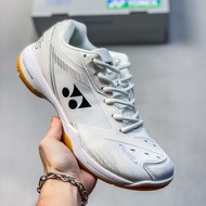 Yonex 65Z3 badminton shoes for men and women Used in competition and training.