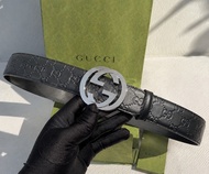 GUCCI 黑色壓紋皮帶｜銀色 Interlocking G 扣｜95/38｜男女都易襯｜Outlet Style 黑色壓紋皮帶｜銀色 Interlocking G 扣｜95/38｜男女都易襯｜Out