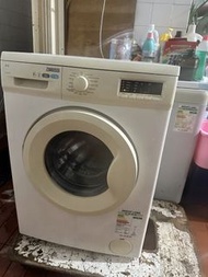 Zanussi ZFV1056S 洗衣機