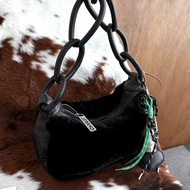 中古包 CHANEL 香奈兒 毛毛拼皮肩背包