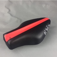 Iron Three Timer TT TT Site Road Bike Seat Cushion 6.5 Comfortable Nose Saddle Bicycle Universal Lea