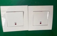 施耐德 20A 電源開關