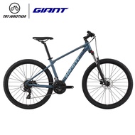 Giant Mountain Bike ATX 810 27.5