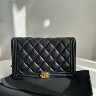 Chanel boy woc 荔枝皮革