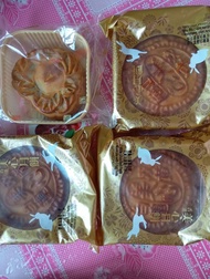 美心月餅雙黃白蓮蓉