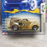 Hotwheels 2003 boulevard buccaneers ford anglia panel