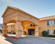 Quality Inn & Suites Irving DFW Airport South
