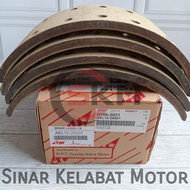 FRONT BRAKE PADSlining 1 SET HINO DUTRO 130HT 130 HT DYNA 130HT 130 HT AEL12-26001