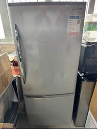 Panasonic 雙門雪櫃 NR-B242G