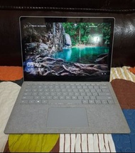 Microsoft Surface Laptop 1 (i5/4/128)