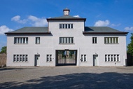 Perjalanan Setengah Hari dari Berlin ke Kamp Konsentrasi Sachsenhausen