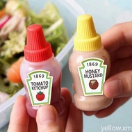 HOT 2pcs Mini Condiment Squeeze Bottles Portable Sauce Salad Dressing Container Bento Box Sauce Seas