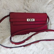 未使用 HERMÈS 長夾 幫改Kelly To Go Wallet Epsom皮 銀扣 R刻 斜背包 Grenat 石榴紅色