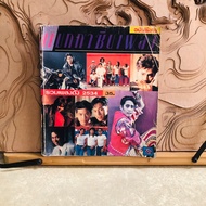 J452 Music Magazine Collection Of Famous Songs 2534