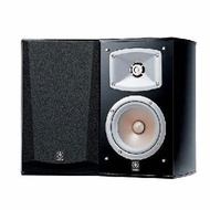 Yamaha NS-333 bookshelf speaker + high-quality speaker cable