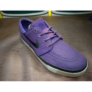 Nike janoski skate shoe