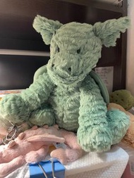 Jellycat 綠色龍