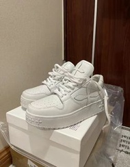 📣100%new SMFK 流浪滑板厚底板鞋純白 男女同款🔥