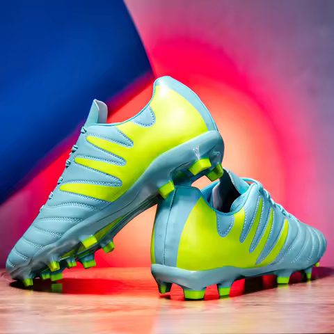 New breathable football shoes FG/AG long nail artificial grass effectively protects ankles, a must-h