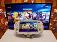 新淨 PSV 2006 黑色  升级版 128g咭  LCD高清屏幕 配全能模擬器 月光寶盒 psv psvita psvtv