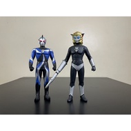 Ultraman Kaiju Ultra Monster Series Chaos Ultraman & Alien Magma