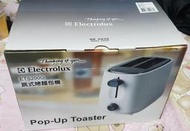 伊萊克斯(Electrolux) 跳式烤麵包機 (僅拆開確認內容物)