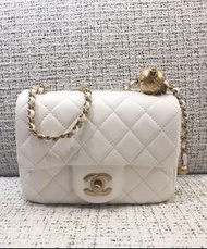 Chanel 白色 金球 17cm, classic flap cf, 方胖子, square, white