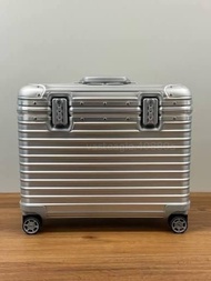 Rimowa Pilot Aluminium 銀色鋁製登機箱